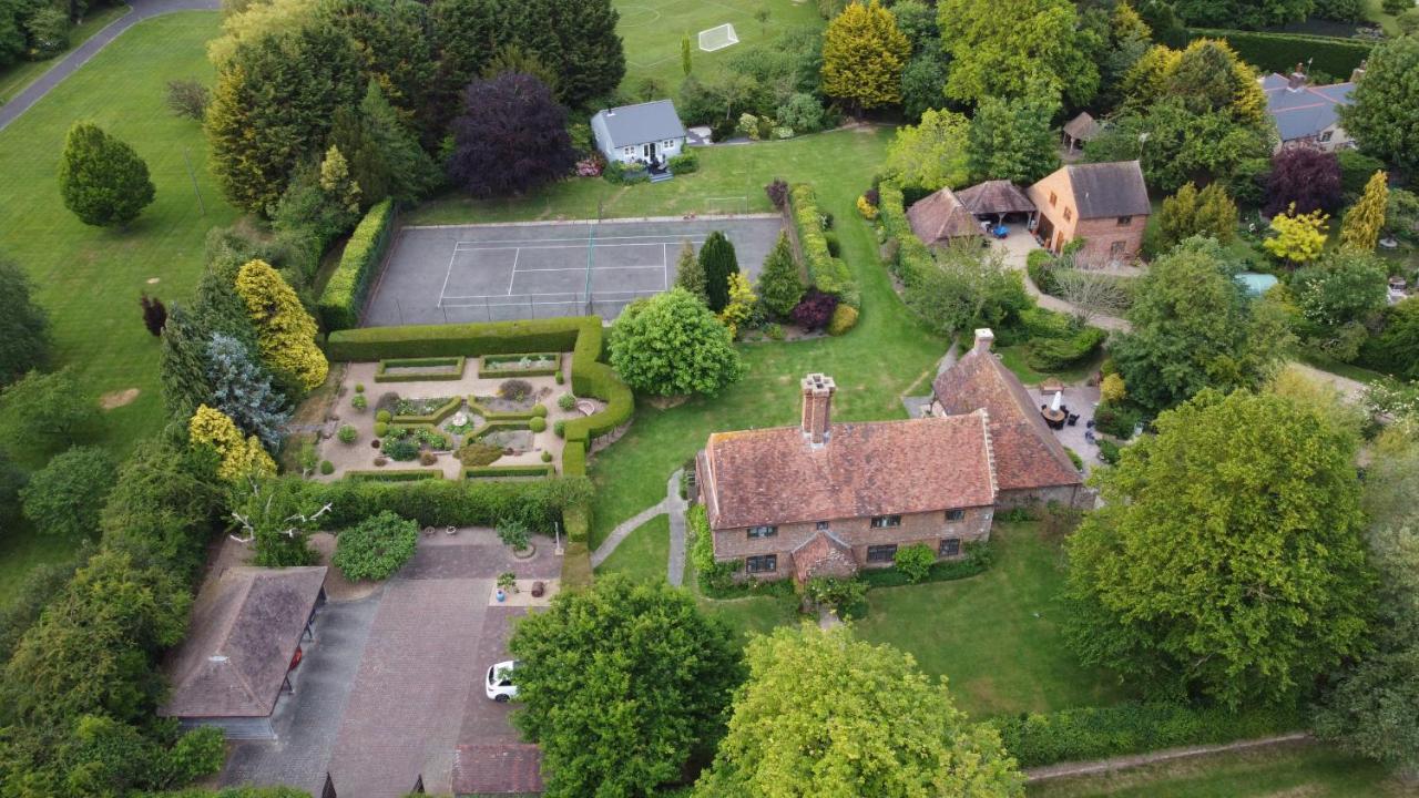 The Pavilion At Brunger House Tenterden Bagian luar foto
